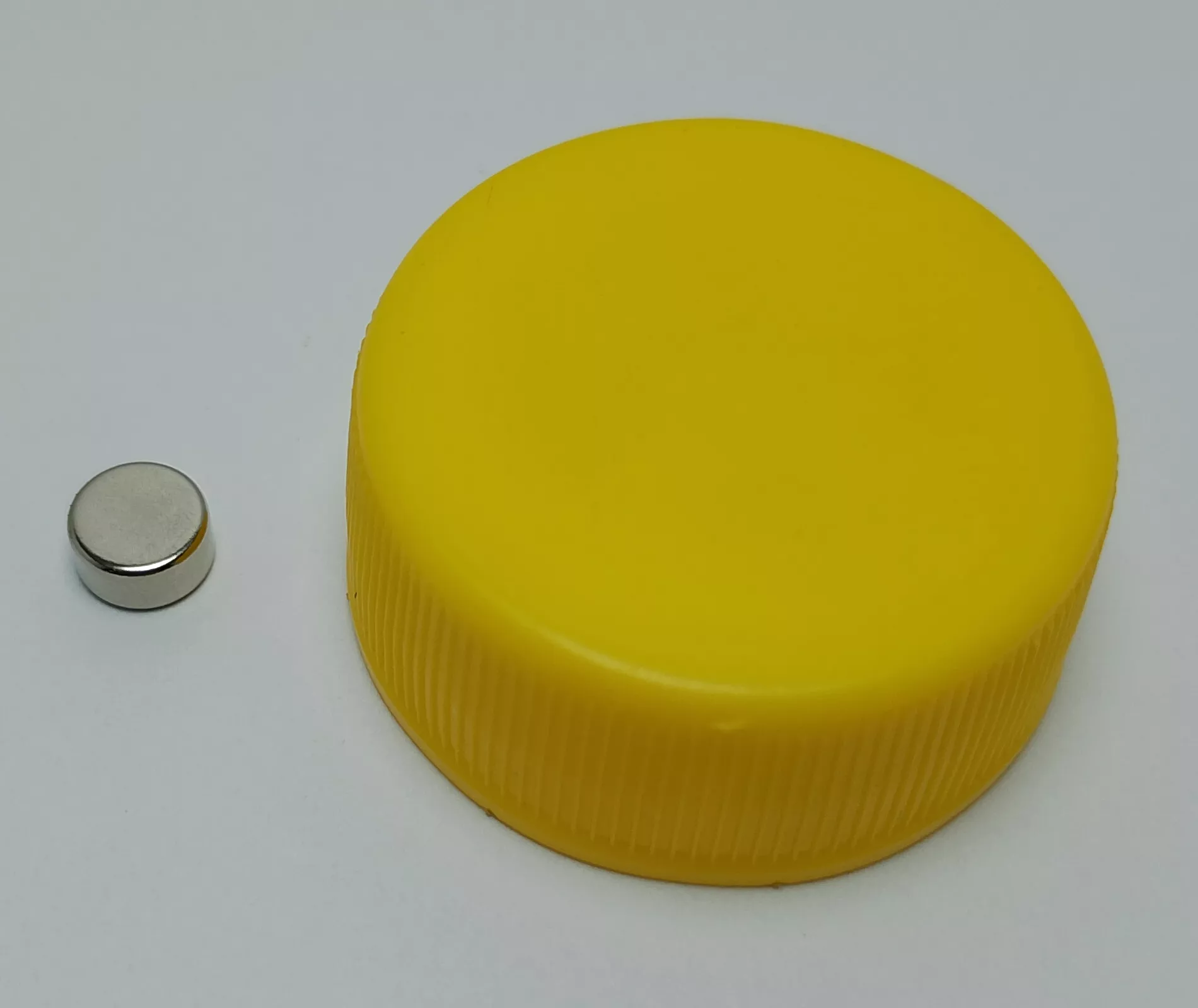 Imanes de neodimio redondos 6x3mm x100u