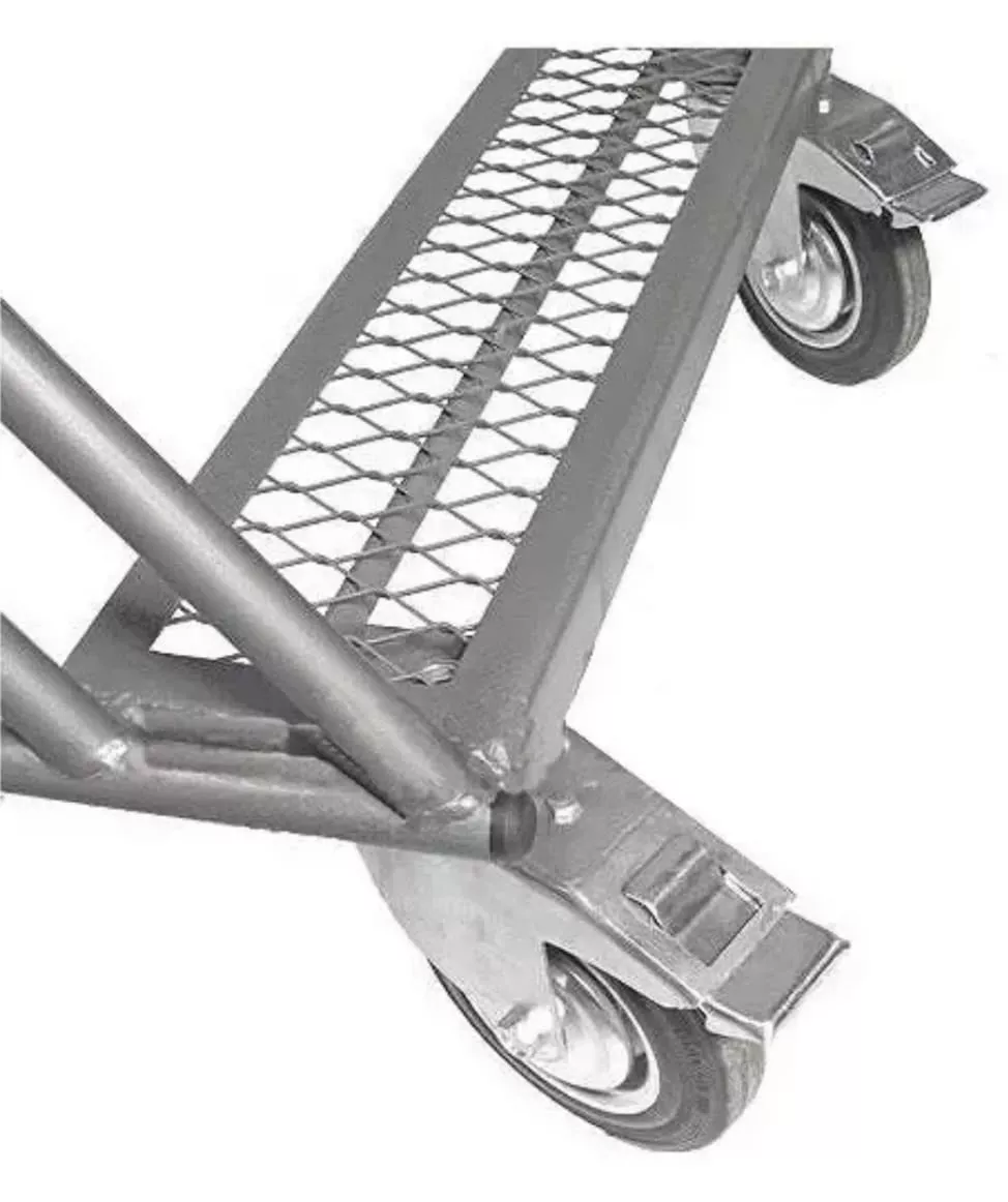 Escalera Para Depósito Con Ruedas Tipo Burro Avión - 150 Cm