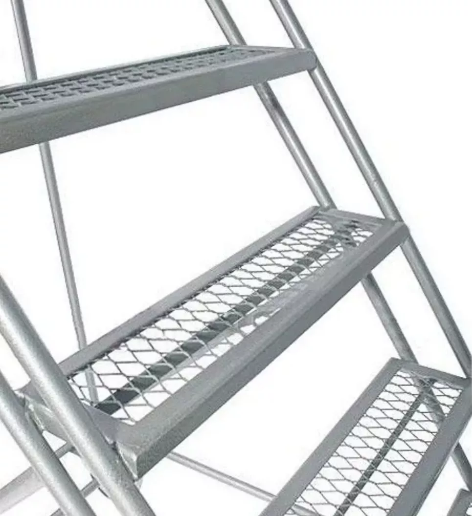 Escalera Para Depósito Con Ruedas Tipo Burro Avión - 250 Cm