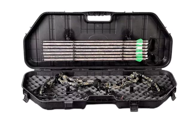 funda o caja rigida para arco compuesto Topoint